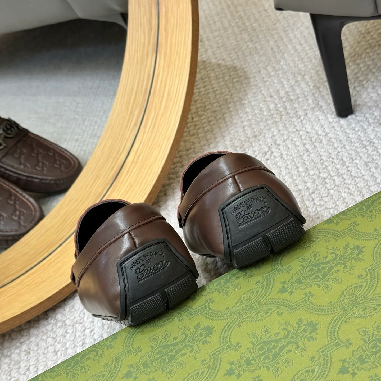 Men's shoes 💰420 (Yangli) Gucci* - the top version of Gucci classic beanie shoes! It is made of imported original cowhide and has a comfortable first layer of sheepskin lining! Original wear-resistant rubber outsole! High quality products! Size 38-46, with shoe dial, cloth bag, card